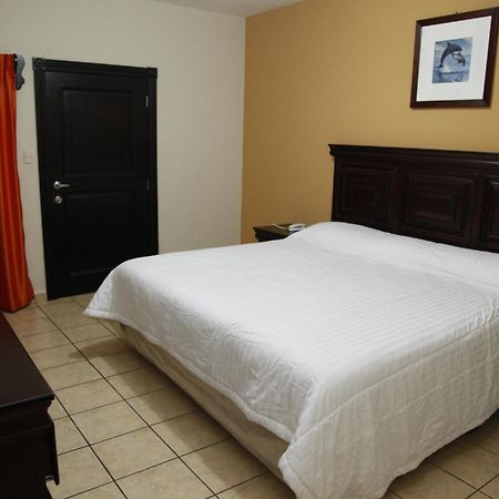 Apart Hotel Pico Bonito La Ceiba Værelse billede