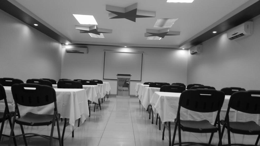 Apart Hotel Pico Bonito La Ceiba Eksteriør billede