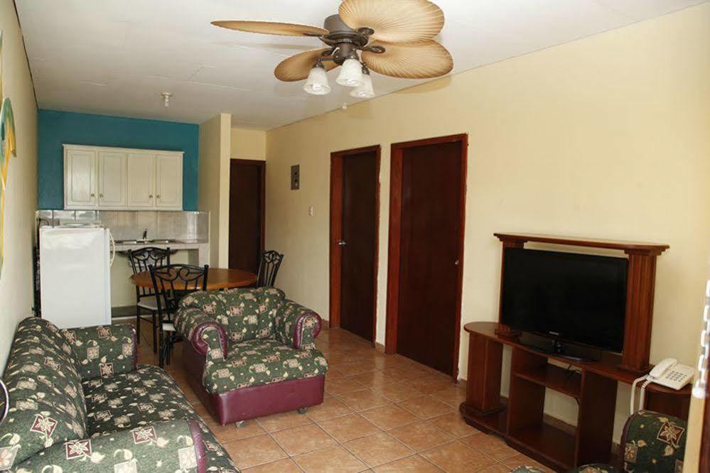Apart Hotel Pico Bonito La Ceiba Eksteriør billede