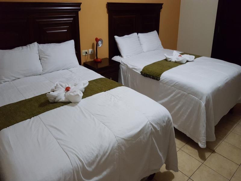 Apart Hotel Pico Bonito La Ceiba Eksteriør billede