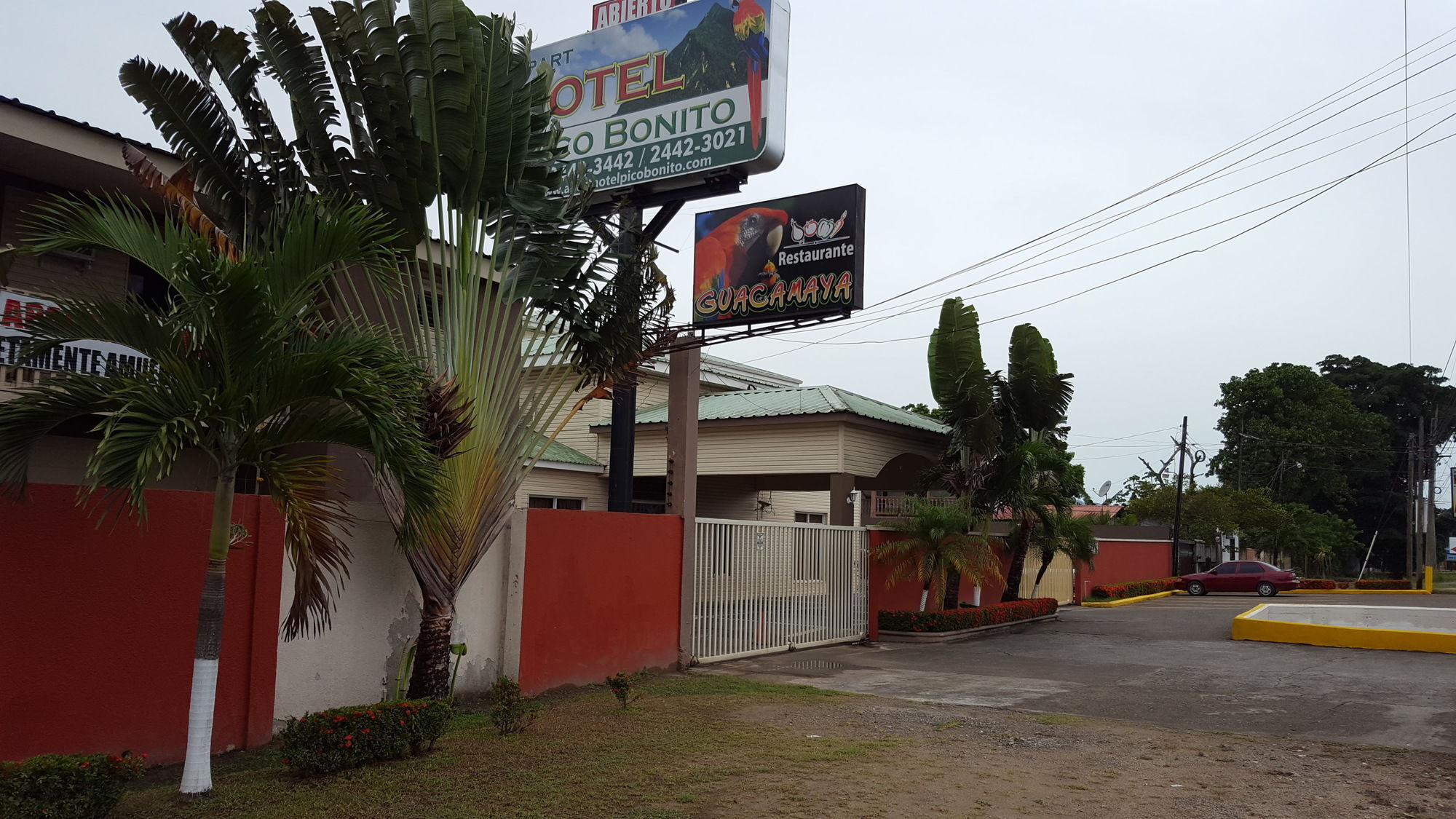 Apart Hotel Pico Bonito La Ceiba Eksteriør billede
